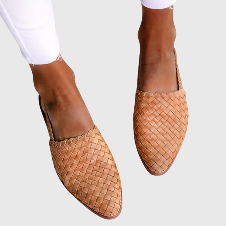 LUNA – ORTHOPEDIC SANDALS