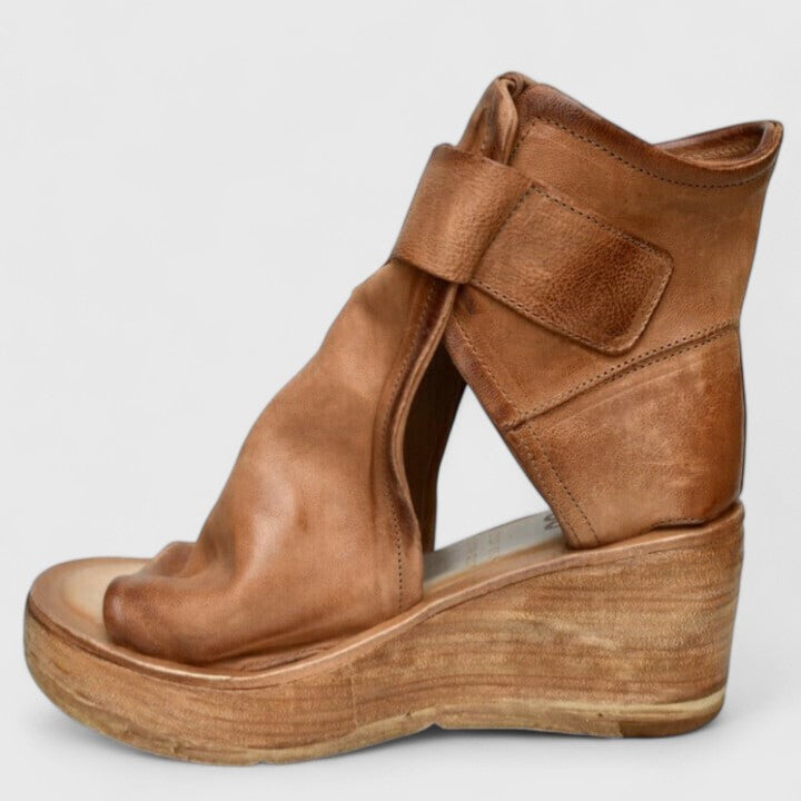 Jess – ORTHOPEDIC WEDGE SANDALS