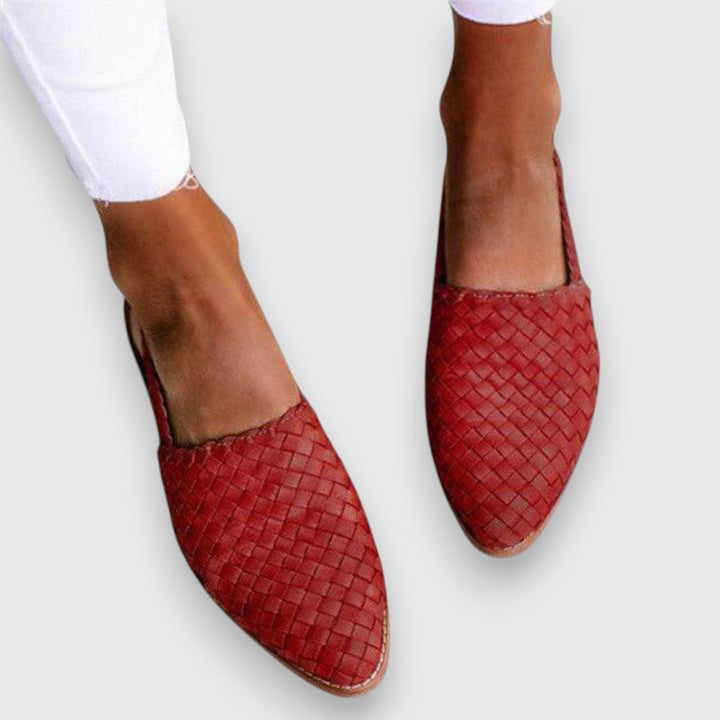 Lysena – COMFY SANDALS