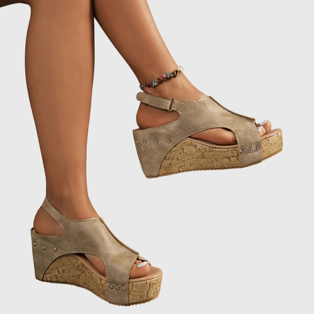 LIA – ORTHOPEDIC SANDALS
