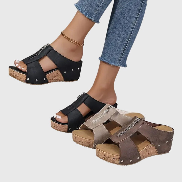 Jazlyn – ORTHOPEDIC SANDALS