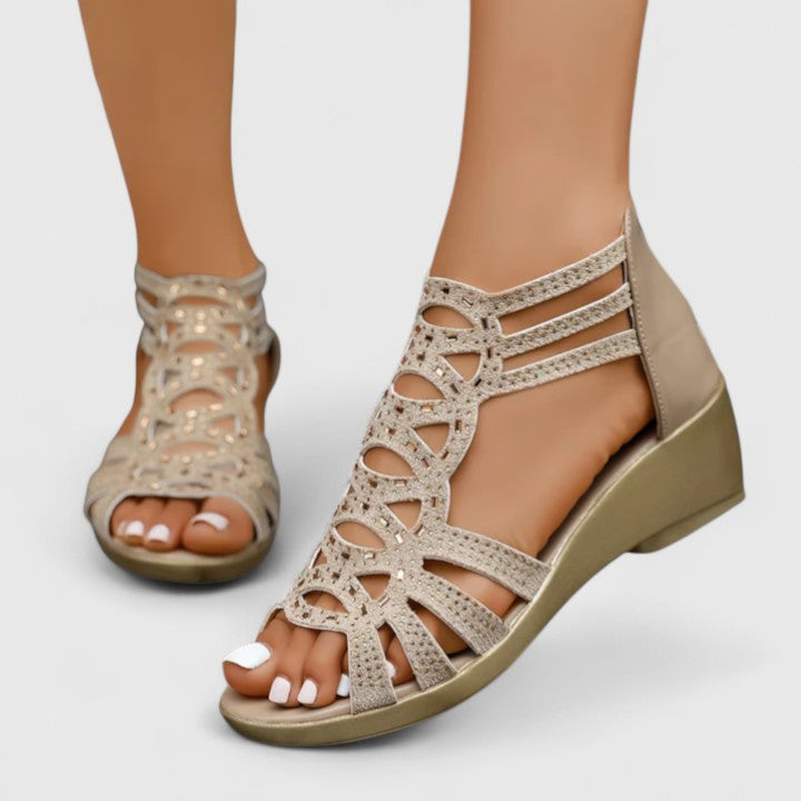 MINDY – ORTHOPEDIC SANDALS