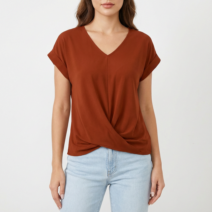 Daniela | Camiseta de Mujer con Cuello en V y Detalle Torcido Frontal
