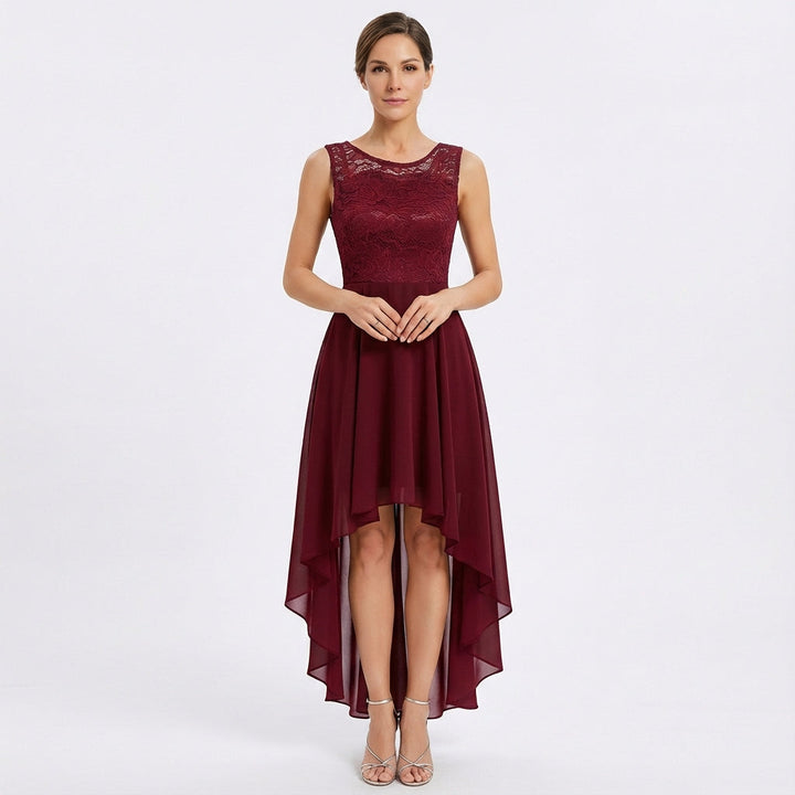 Luna | Mujer Vestido A-Line Con Encaje Bordado Y Bajo Asimétrico | Elegante