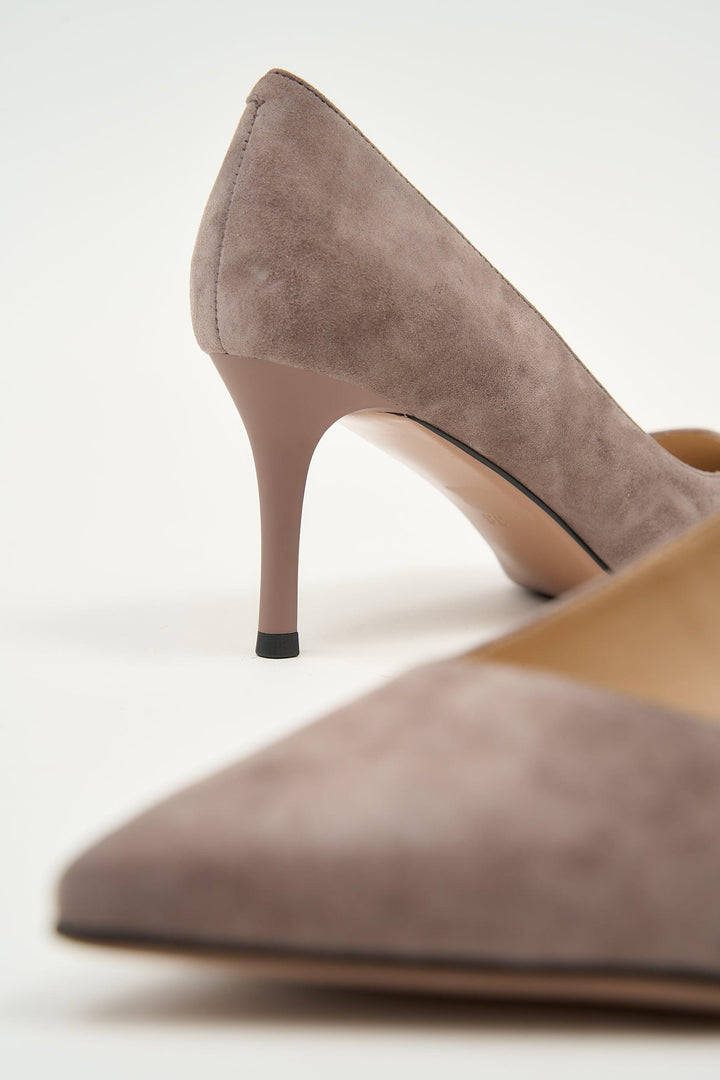 Caroline Suede