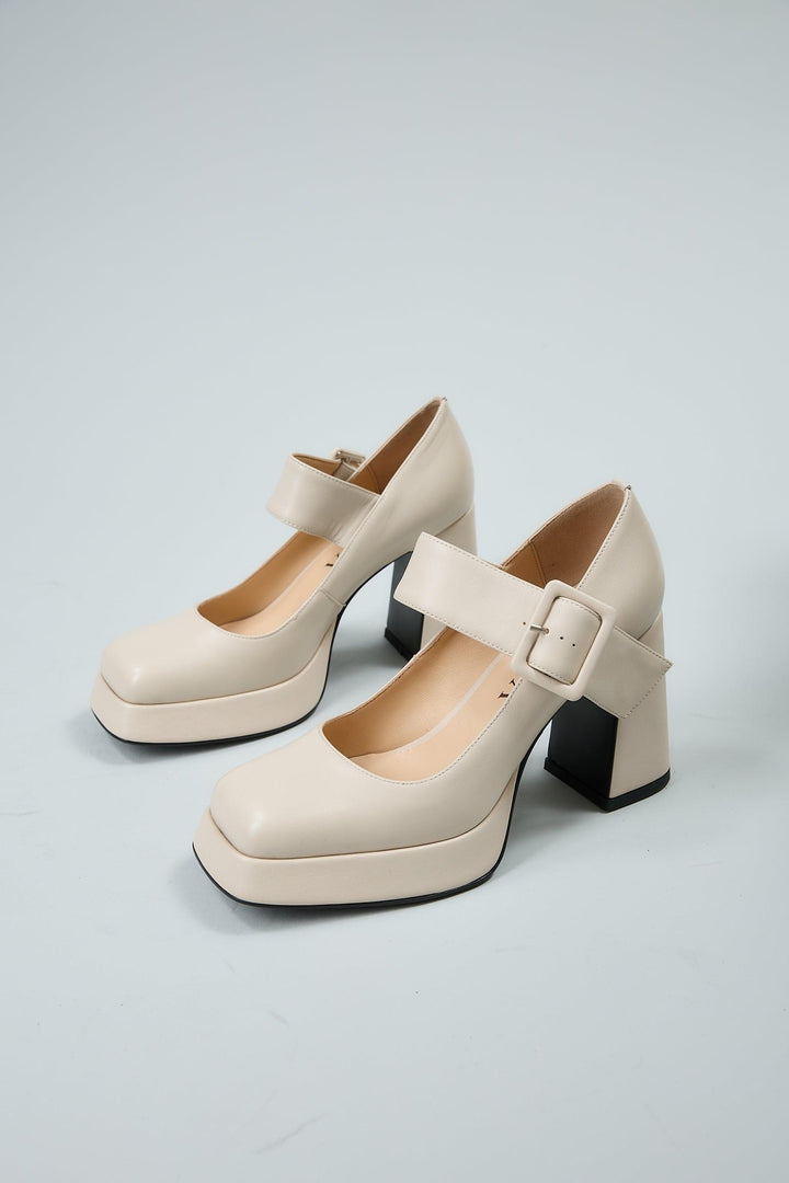 Claudia Beige