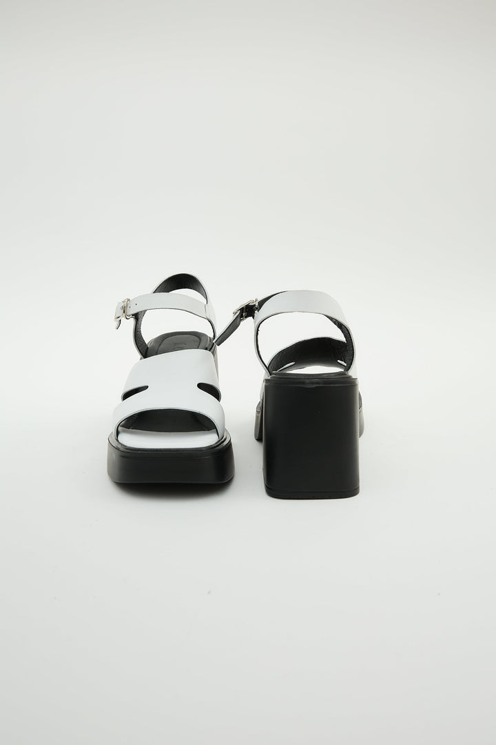 Giri White