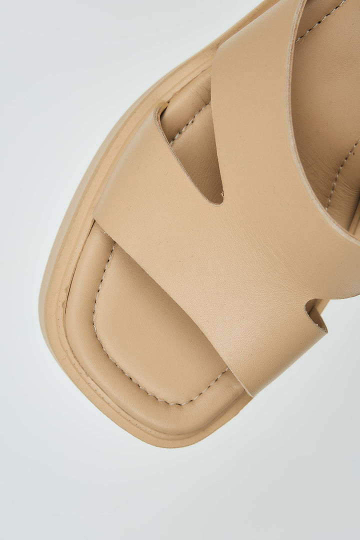 Giri Beige