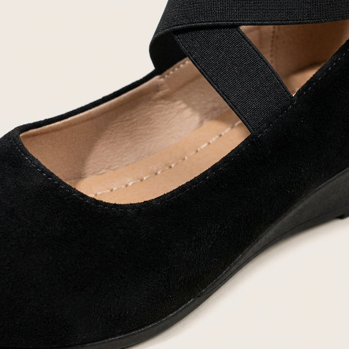 Marisol | Zapatos Cuña Baja con Tiras Cruzadas Mujer