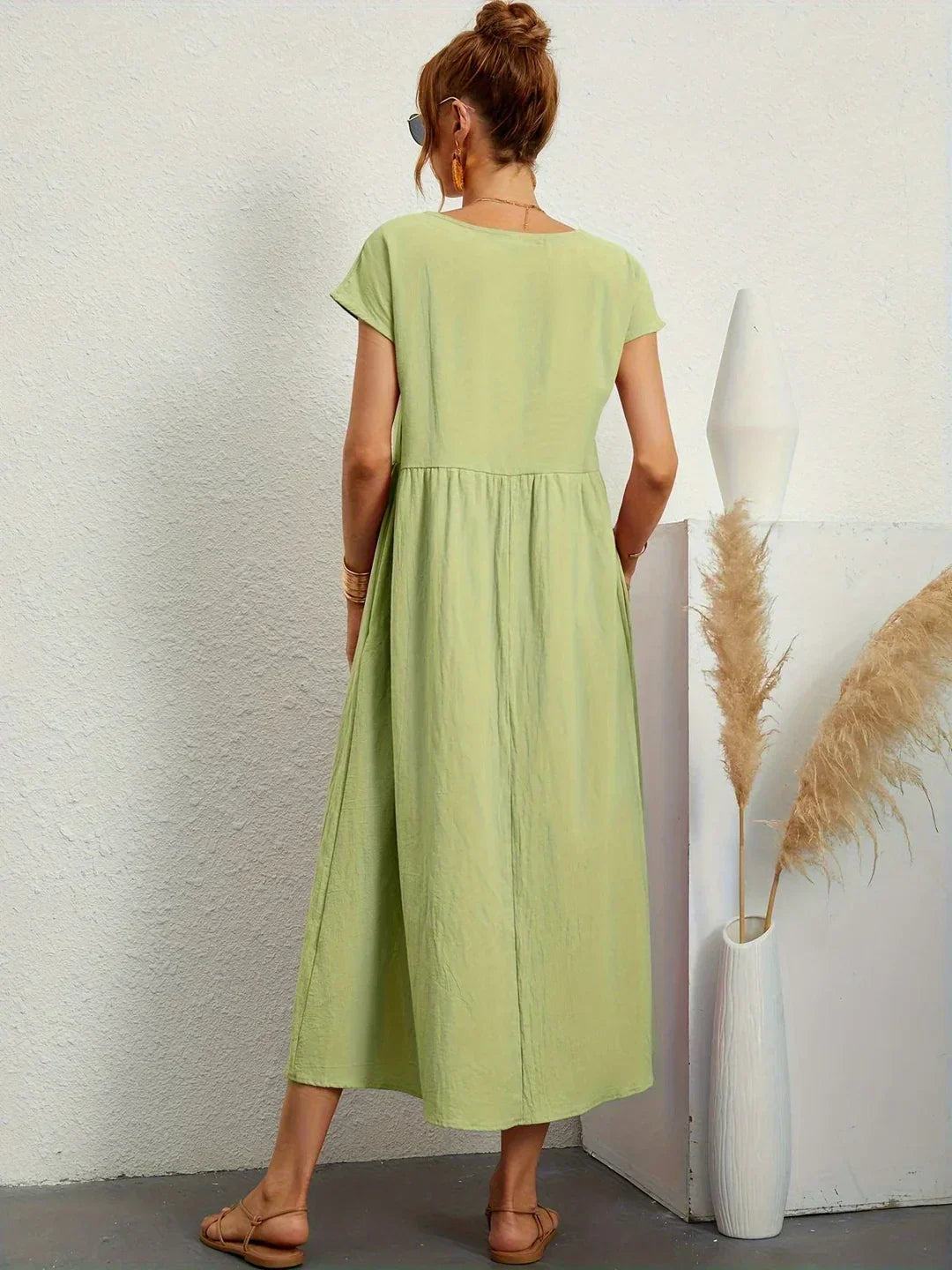 Alba — Vestido midi fluido de elegancia atemporal