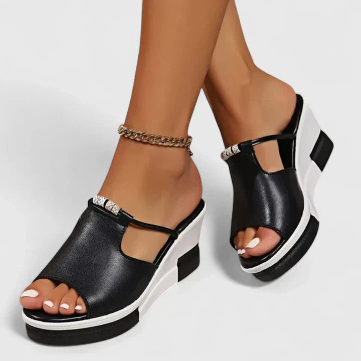 Florine – ORTHOPEDIC SANDALS