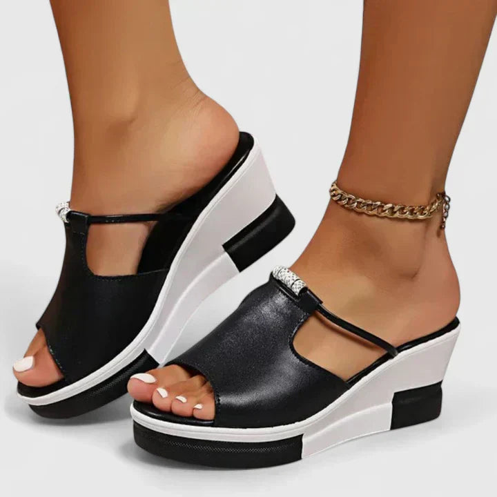 Florine – ORTHOPEDIC SANDALS