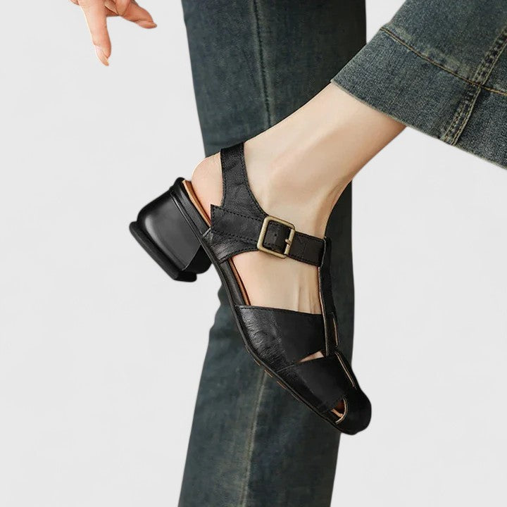 MADI – ELEGANT SANDALS