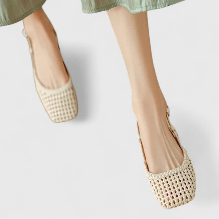 DANIELA – ELEGANT SANDALS