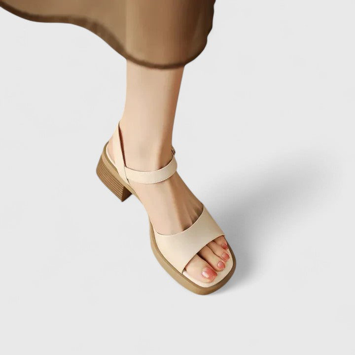 Calyssa – ELEGANT SANDALS