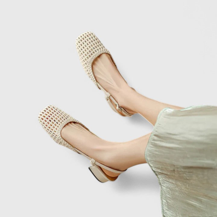 DANIELA – ELEGANT SANDALS