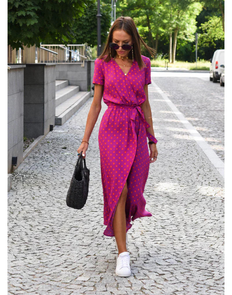 Julia | Robe élégante à col en V