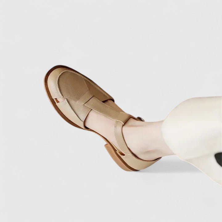 Thalina – ELEGANT MARY JANES