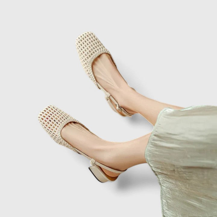 DANIELA – ELEGANT SANDALS