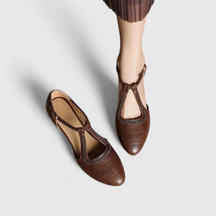 Delphine – ELEGANT FLAT SANDALS