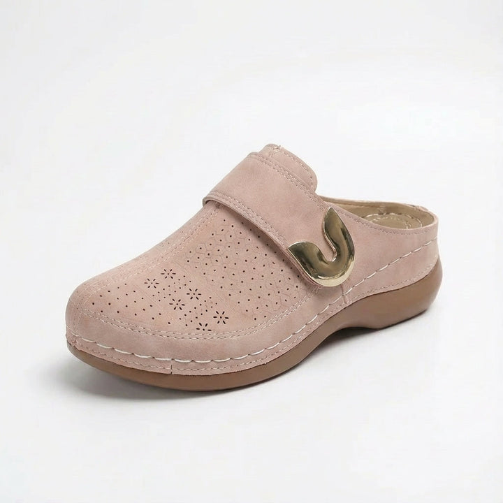 Sofia | Mujer Zuecos Con Diseño Perforado Y Tira Con Hebilla | Casual