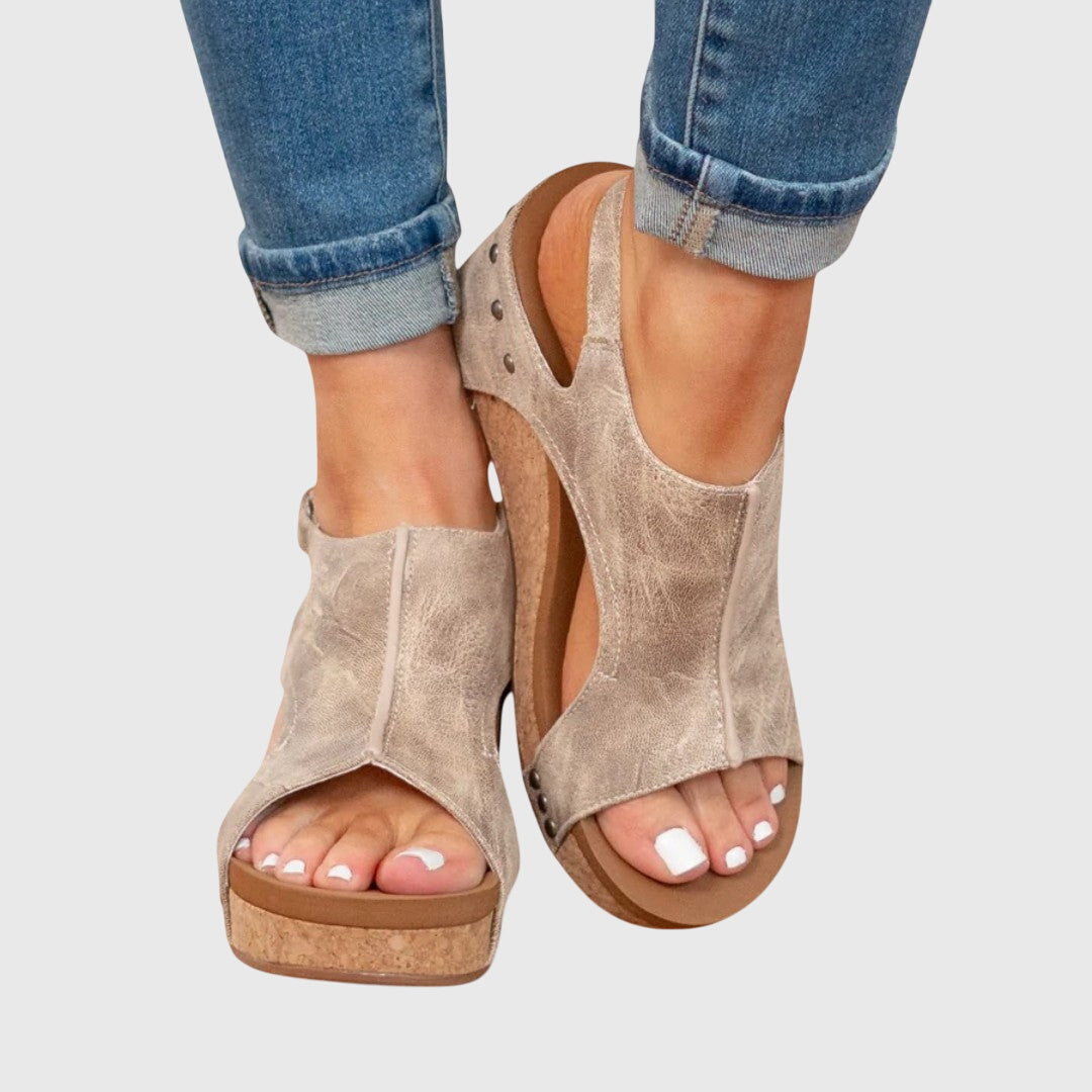 LUNA – ORTHOPEDIC SANDALS