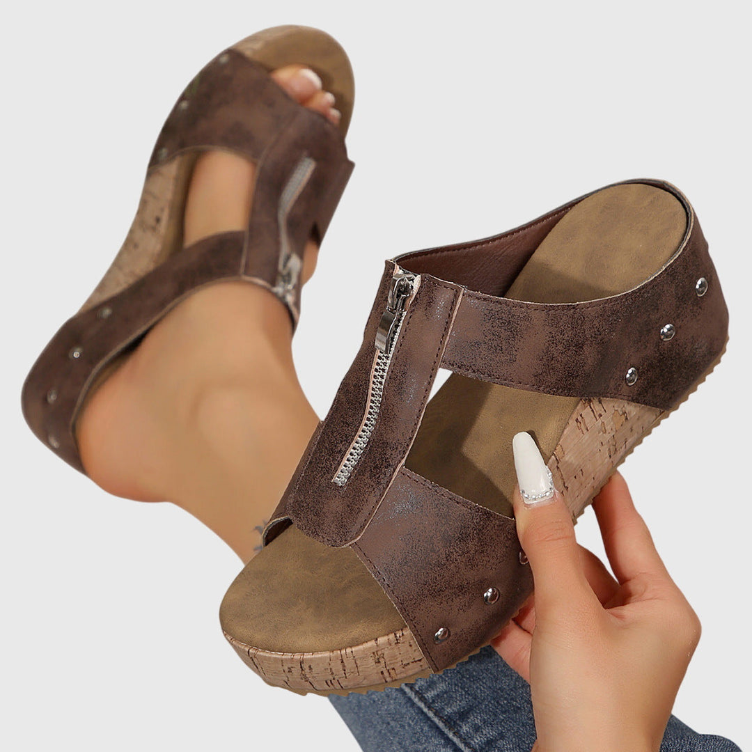 Jazlyn – ORTHOPEDIC SANDALS
