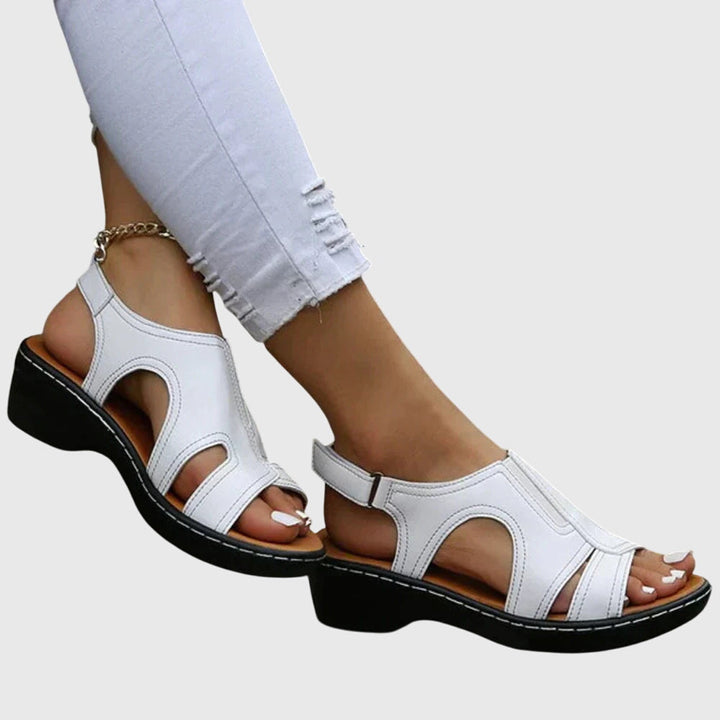 Luna – ORTHOPEDIC SANDALS