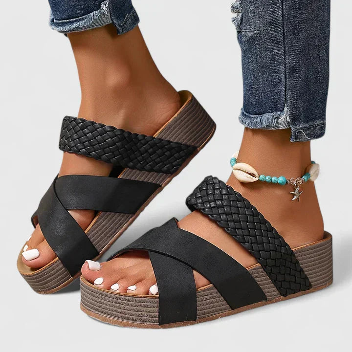 DANY – ORTHOPEDIC SANDALS