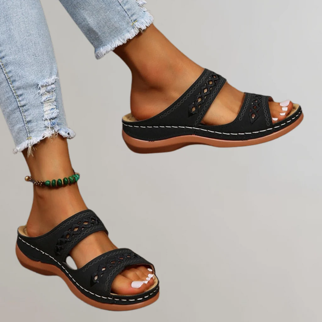 WENDY – ORTHOPEDIC SANDALS