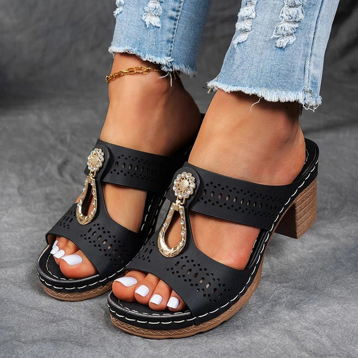 Faith | Chic and Comfortable Orthopaedic Sandals