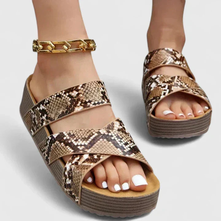 DANY – ORTHOPEDIC SANDALS