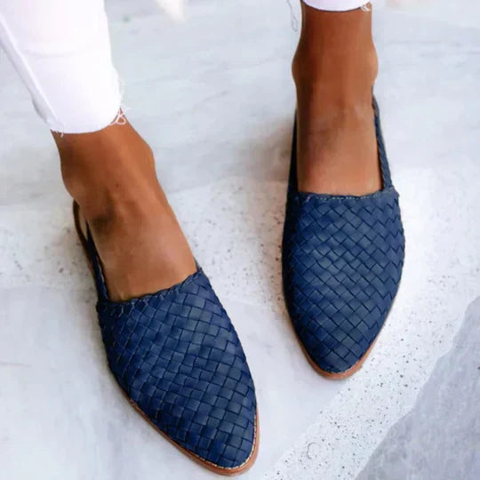 LILA – FLAT SANDALS